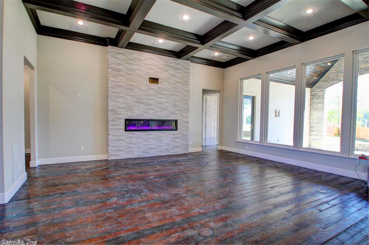 6704 Hilo, Benton, AR 72019 photo 1