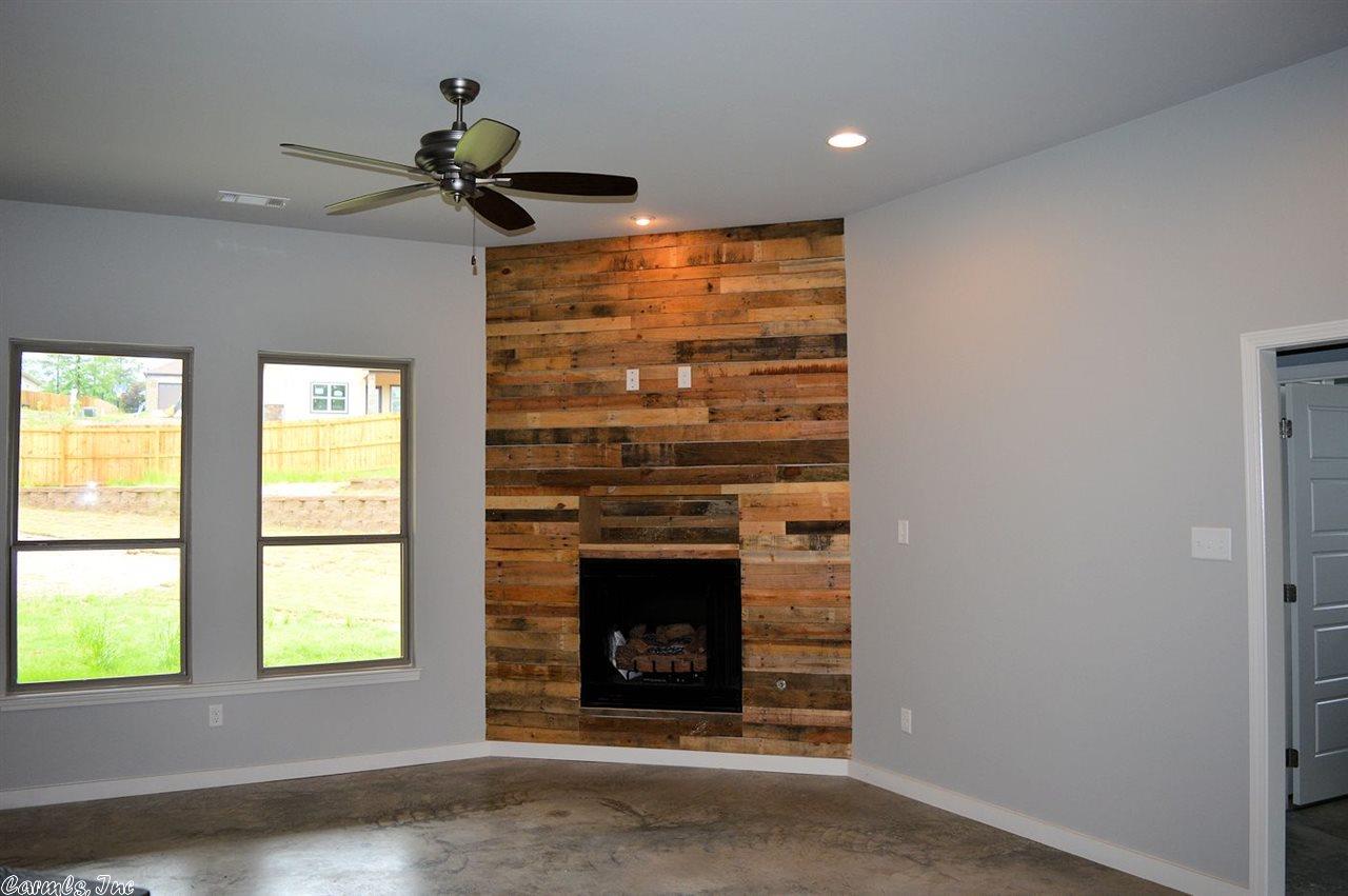 3834 Hampton Dr, Benton, AR 72019 photo 4