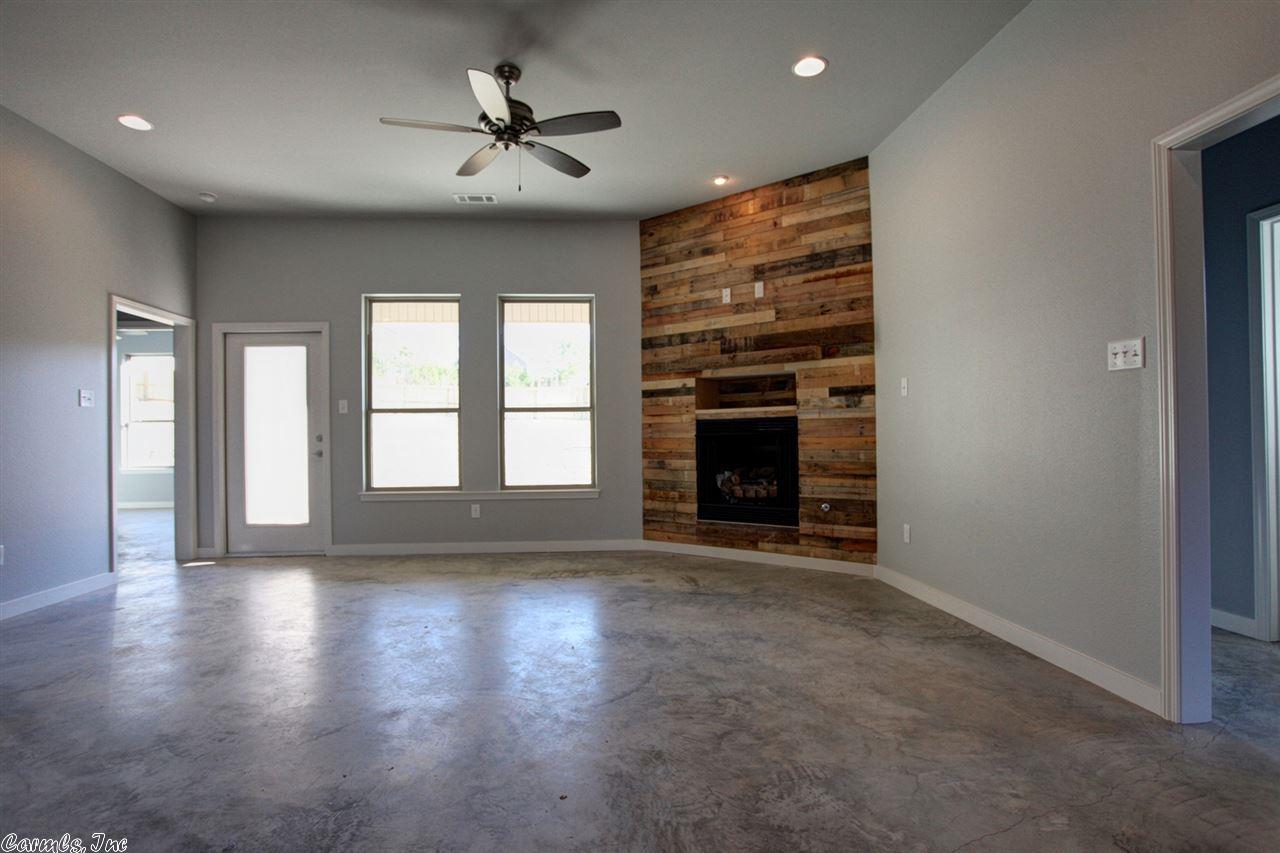 3834 Hampton Dr, Benton, AR 72019 photo 5