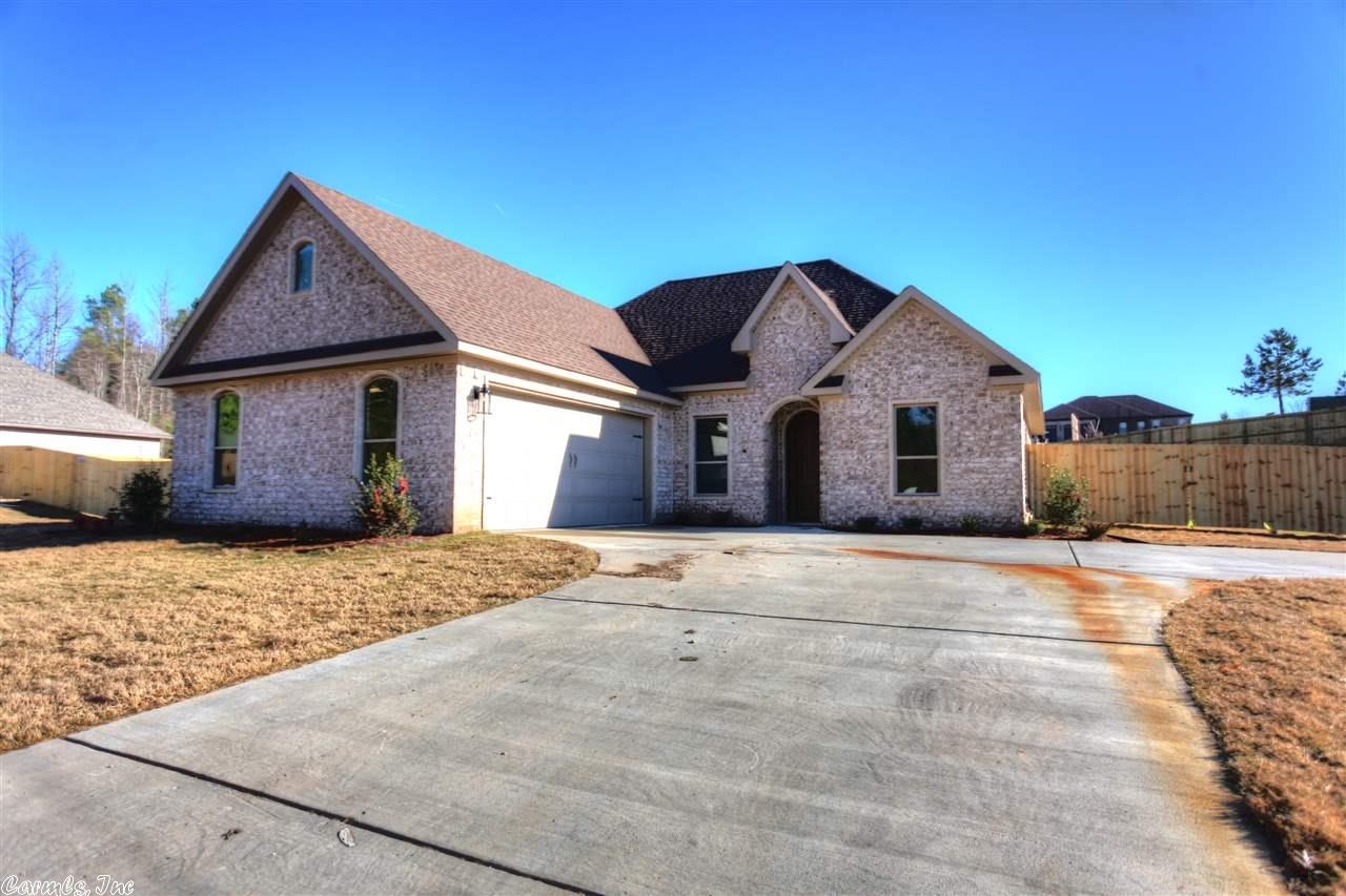 3834 Hampton Dr, Benton, AR 72019 photo 1