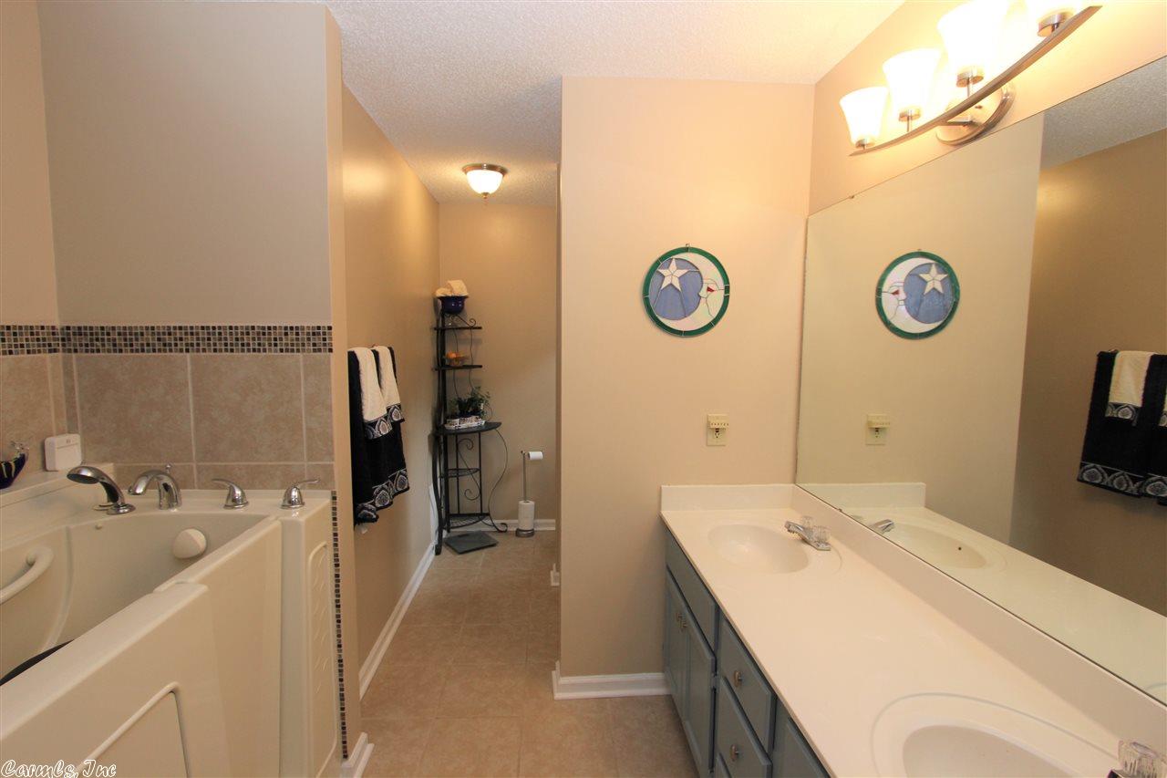 1205 Edgewood Dr, Bryant, AR 72022 photo 22