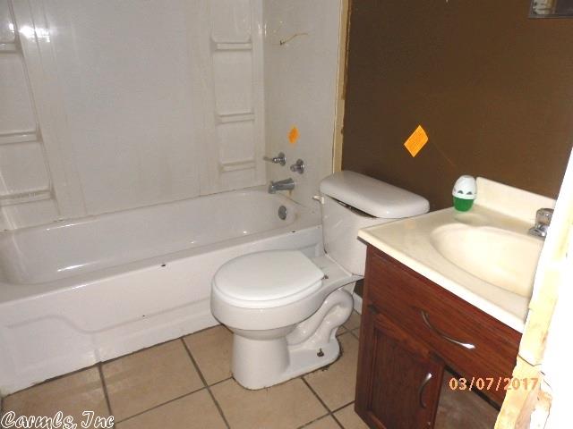 1209 3rd St, Trumann, AR 72472 photo 11