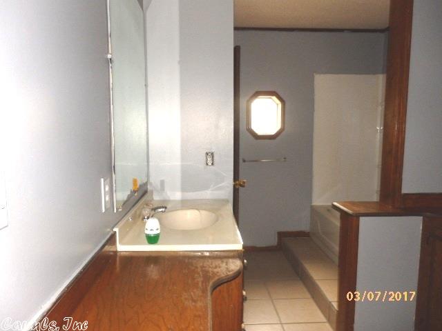 1209 3rd St, Trumann, AR 72472 photo 8