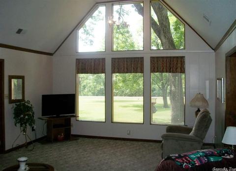 1449 Fox Chase, Greers Ferry, AR 72067 photo 2
