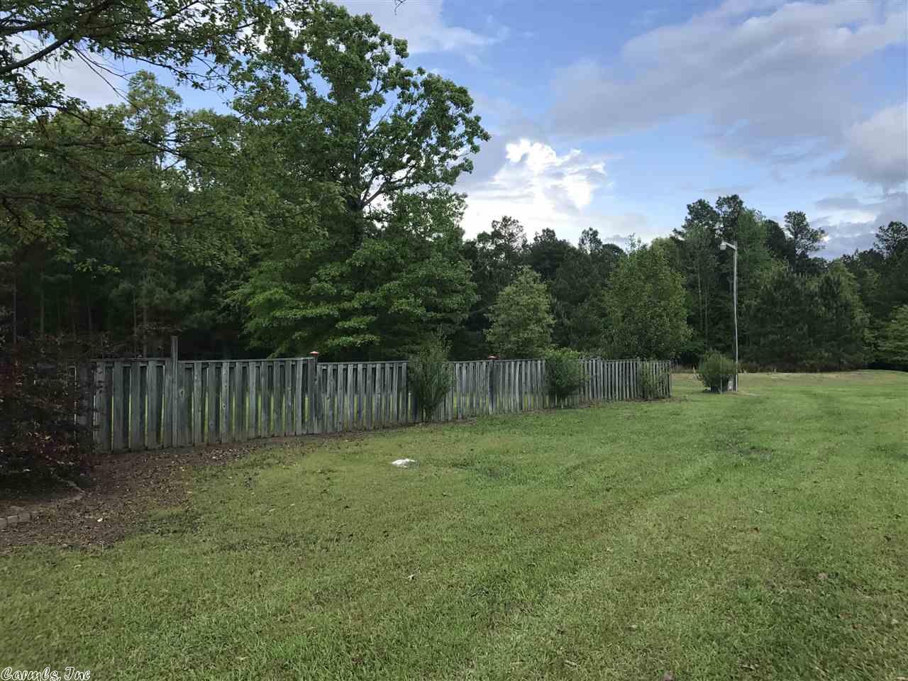 8901 Shannon Rd, Pine Bluff, AR 71603 photo 3
