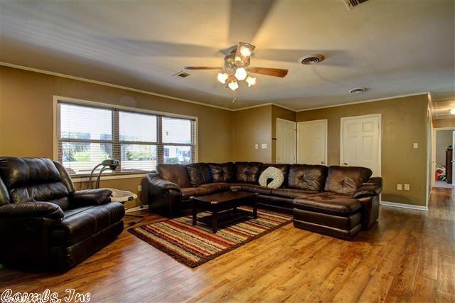 2210 Independence, Conway, AR 72034 photo 7