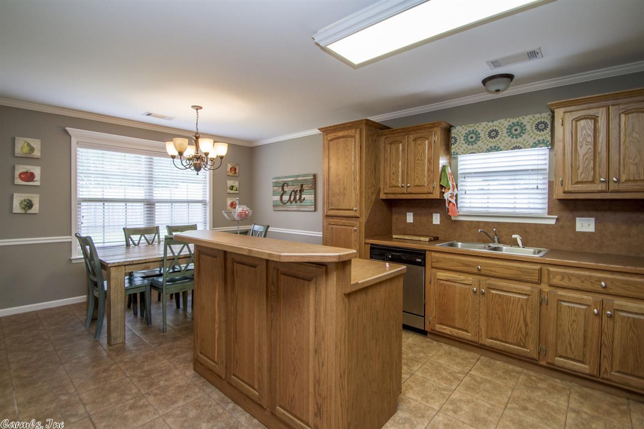 2201 Henry, Bryant, AR 72022 photo 11