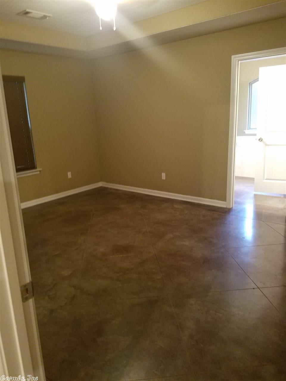 224 Iris St, Haskell, AR 72015 photo 6