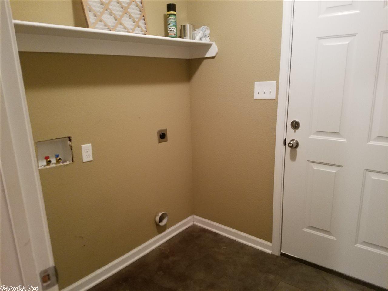 224 Iris St, Haskell, AR 72015 photo 13