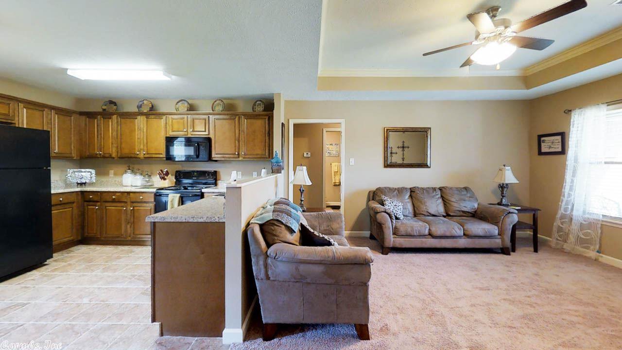 2835 Clover Ln, Conway, AR 72032 photo 6