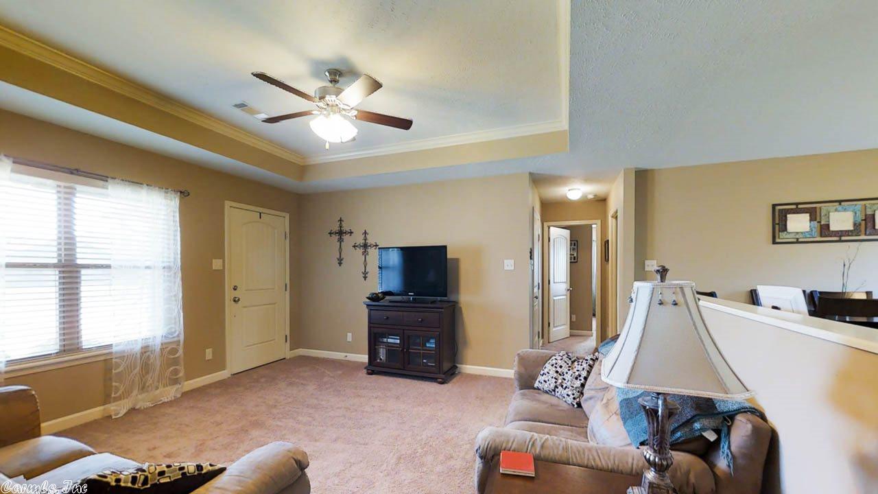 2835 Clover Ln, Conway, AR 72032 photo 3