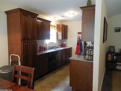 217 Iris, Benton, AR 72015 photo 13