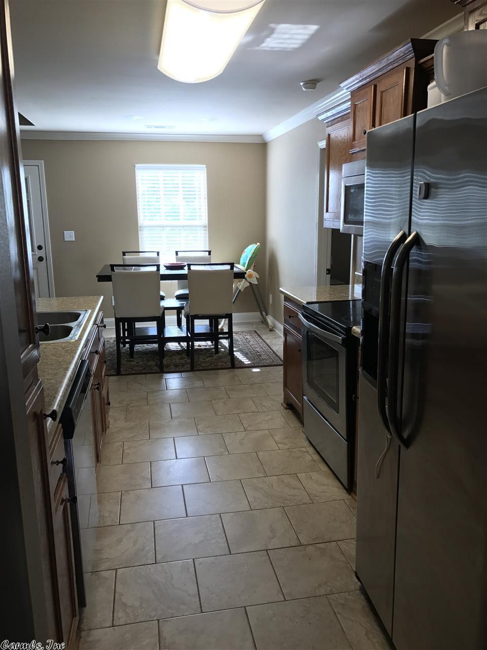 1709 Nantucket, Benton, AR 72015 photo 9