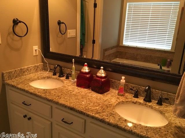 2143 Avondale Dr, Benton, AR 72019 photo 22