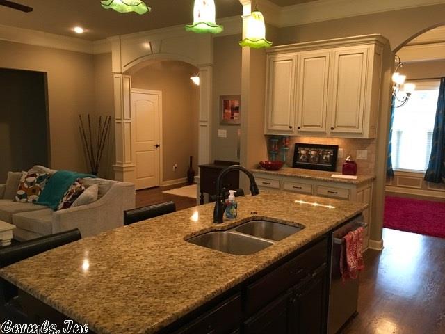 2143 Avondale Dr, Benton, AR 72019 photo 15