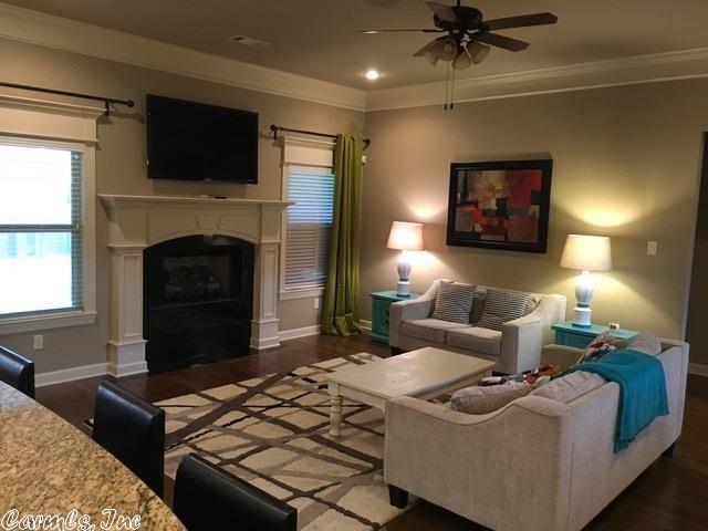 2143 Avondale Dr, Benton, AR 72019 photo 5