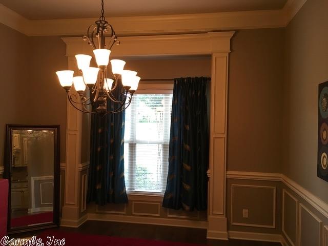 2143 Avondale Dr, Benton, AR 72019 photo 9