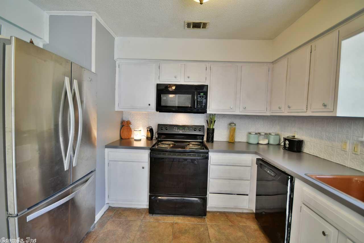 600 S Davis, Conway, AR 72034 photo 18
