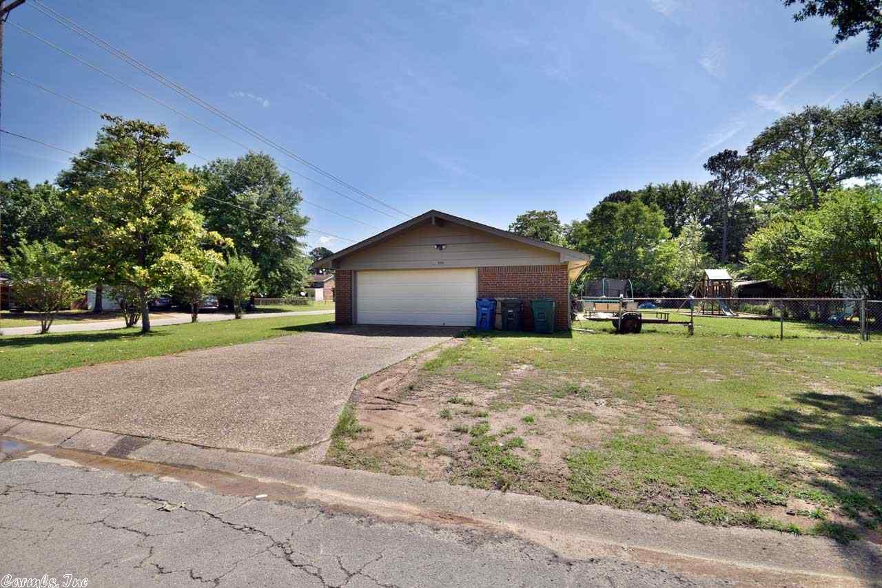600 S Davis, Conway, AR 72034 photo 6