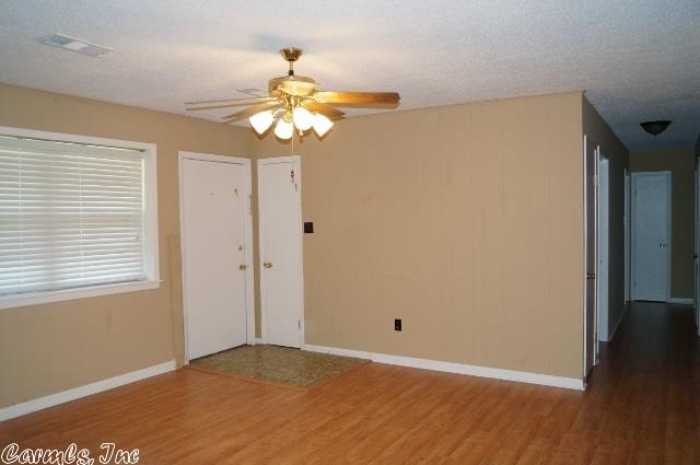 207 Willow Loop, Lonoke, AR 72086 photo 4