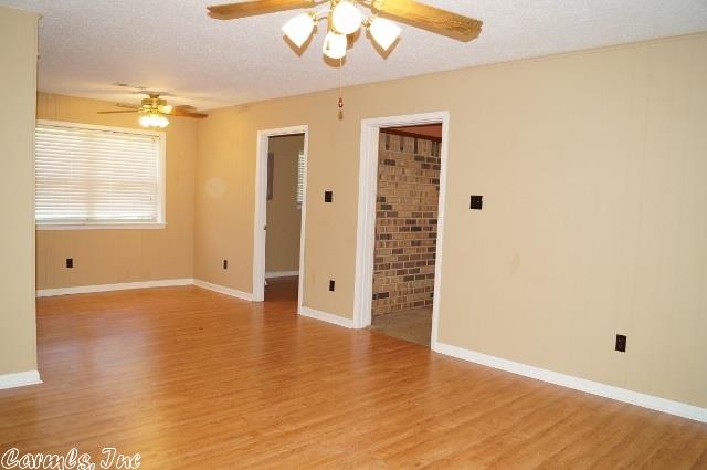 207 Willow Loop, Lonoke, AR 72086 photo 3