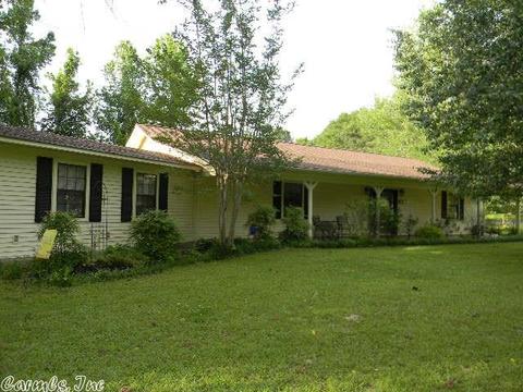 9225 Marie Pl, Pine Bluff, AR 71603 photo 1