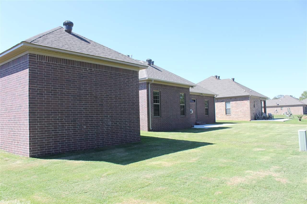 31 Oak Tree Cir, Conway, AR 72032 photo 4