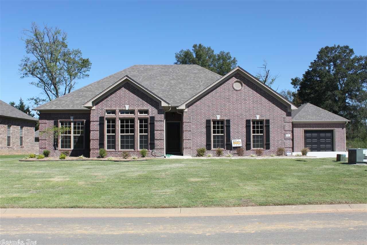 31 Oak Tree Cir, Conway, AR 72032 photo 1