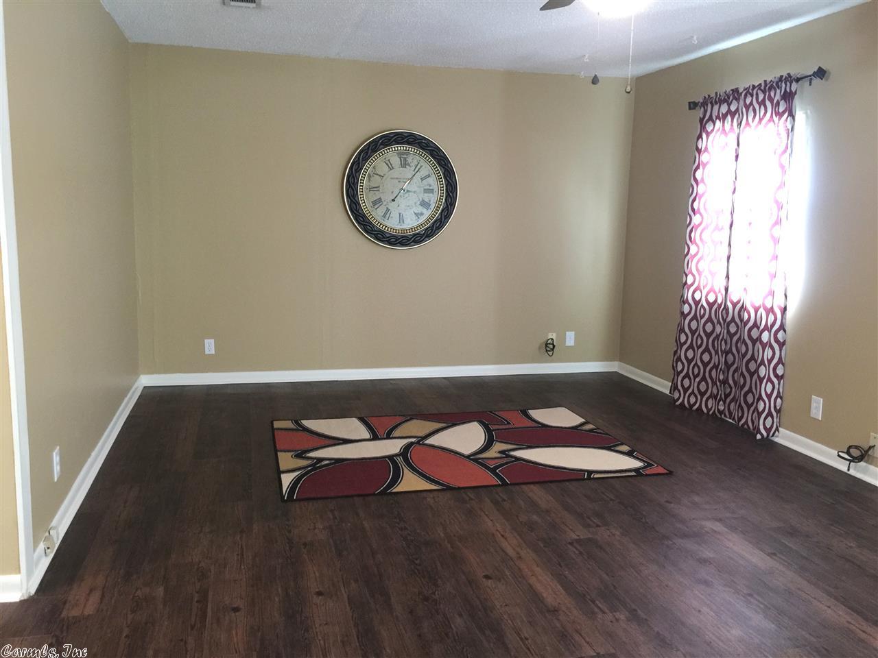 1507 Belmont, Pine Bluff, AR 71601 photo 2