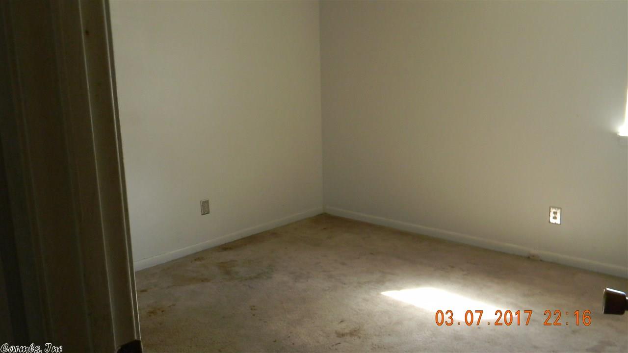 5503 W 20th, Pine Bluff, AR 71603 photo 10