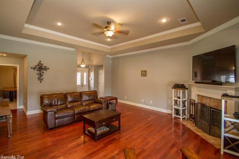 1183 Oak Glenn, Bryant, AR 72022 photo 4