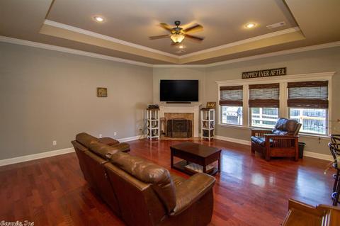 1183 Oak Glenn, Bryant, AR 72022 photo 5