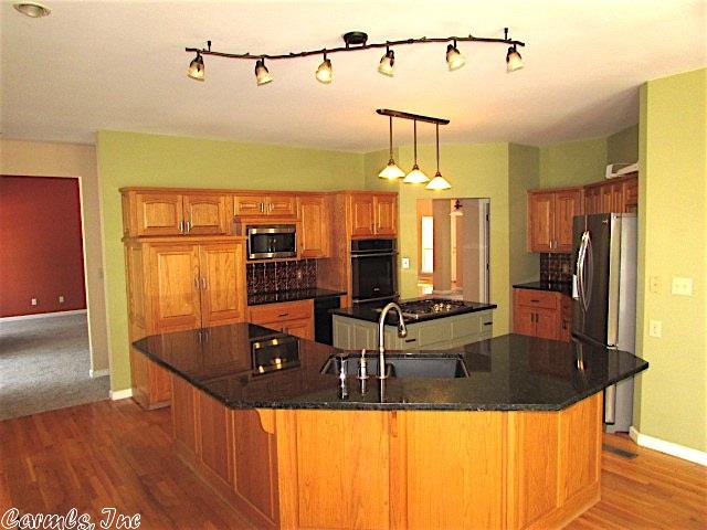 200 Mountain View St, Bismarck, AR 71929 photo 2