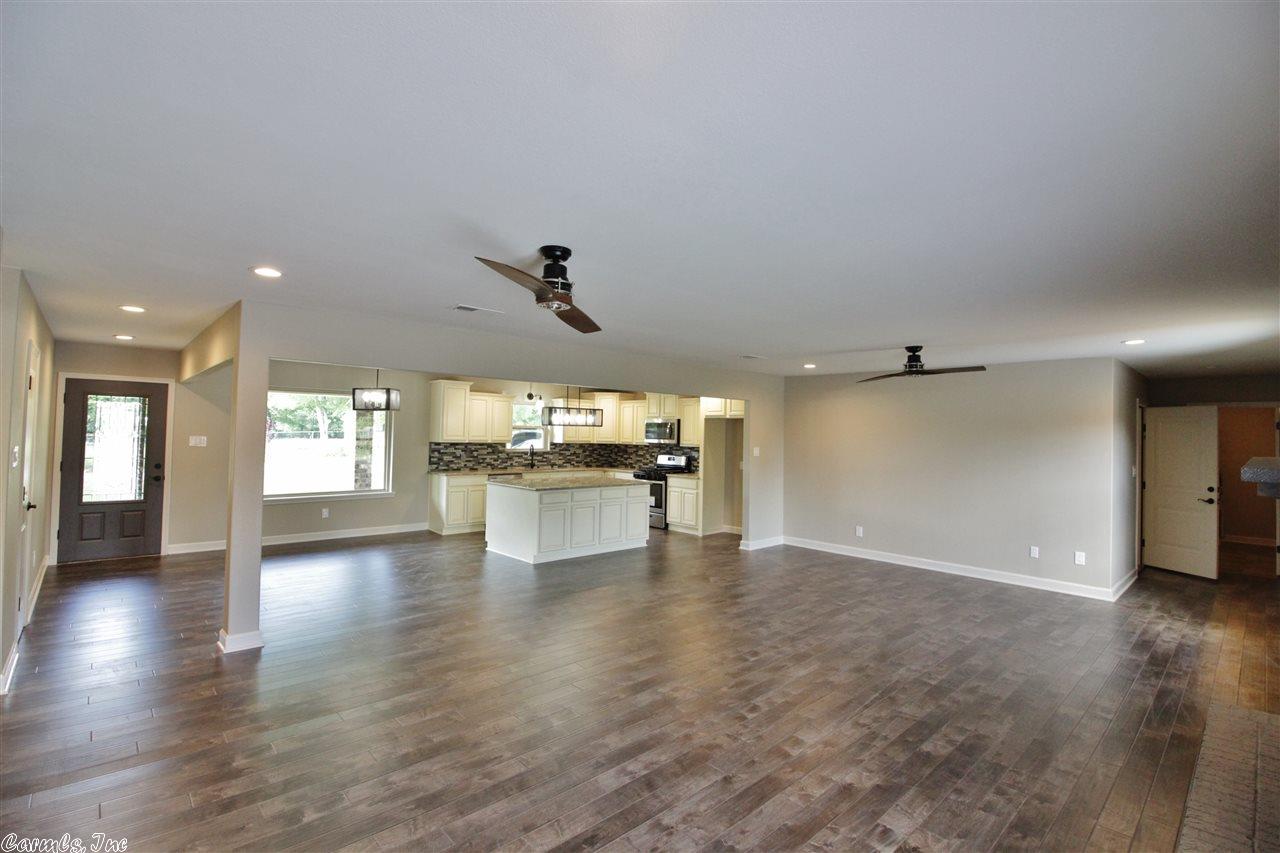 7910 Zuber Rd, Benton, AR 72019 photo 11