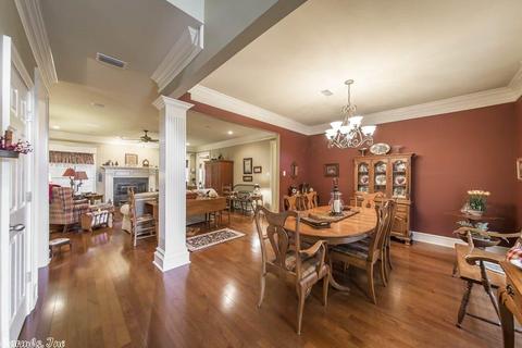 1525 Summerbrook Dr, Conway, AR 72034 photo 4