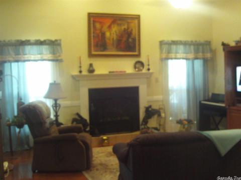 1702 War Eagle, Pine Bluff, AR 71603 photo 2