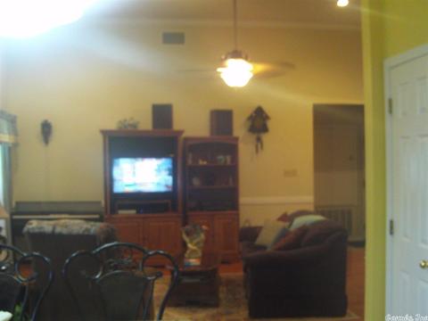 1702 War Eagle, Pine Bluff, AR 71603 photo 4