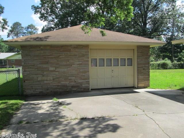 2118 W 32nd, Pine Bluff, AR 71603 photo 17