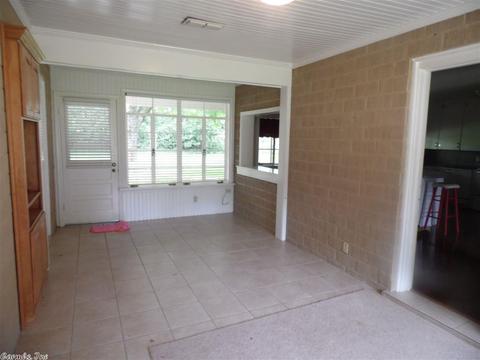 402 E Cedar Street St, Warren, AR 71671 photo 3