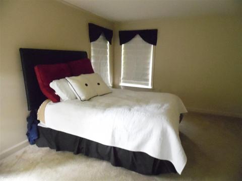 402 E Cedar Street St, Warren, AR 71671 photo 9