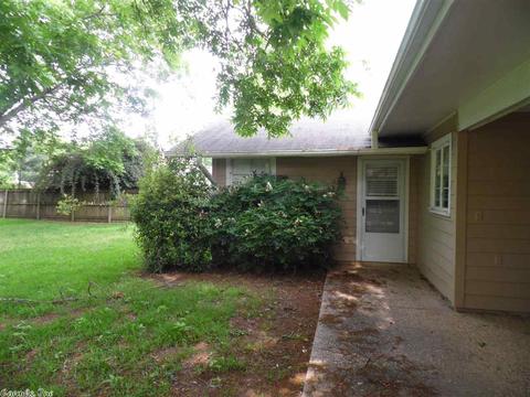 402 E Cedar Street St, Warren, AR 71671 photo 2