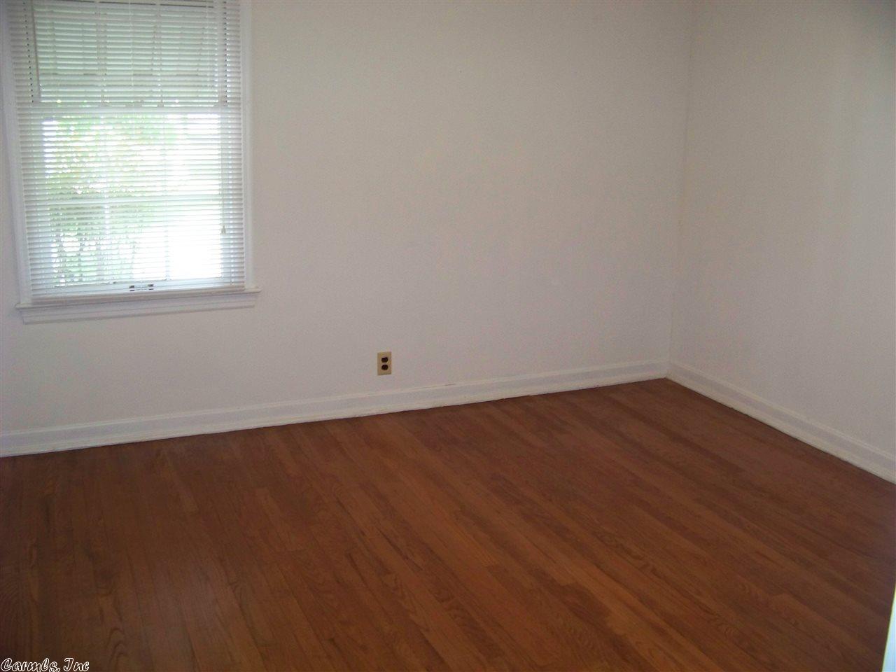904 Wallace St, Malvern, AR 72104 photo 11
