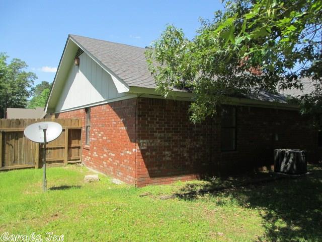 1106 Fairway Dr, Pine Bluff, AR 71603 photo 6