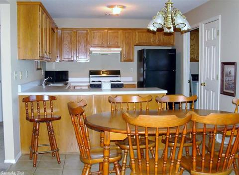 3219 Forest Dr, Bryant, AR 72022 photo 2