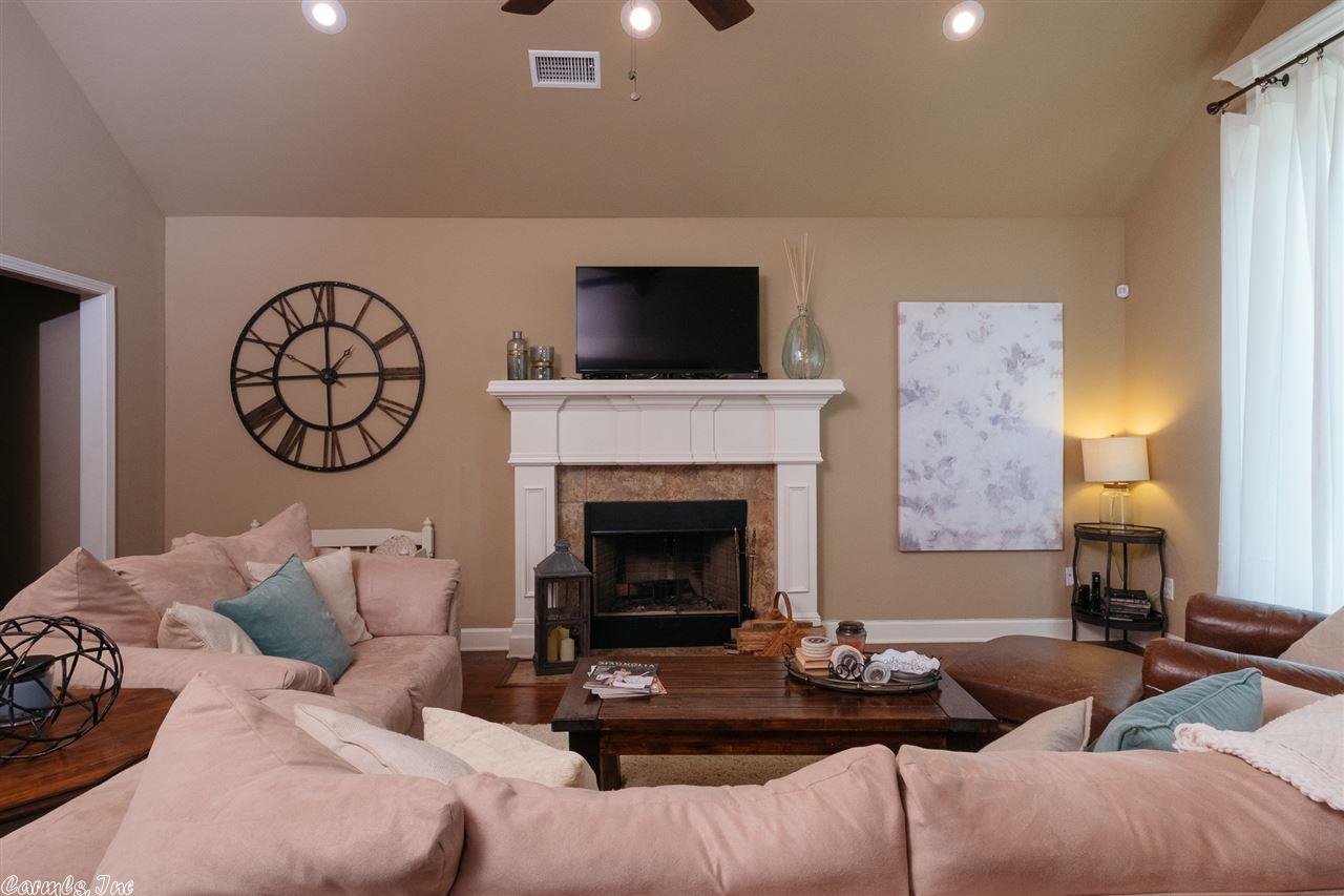 2401 Hickory Dr, Bryant, AR 72019 photo 5