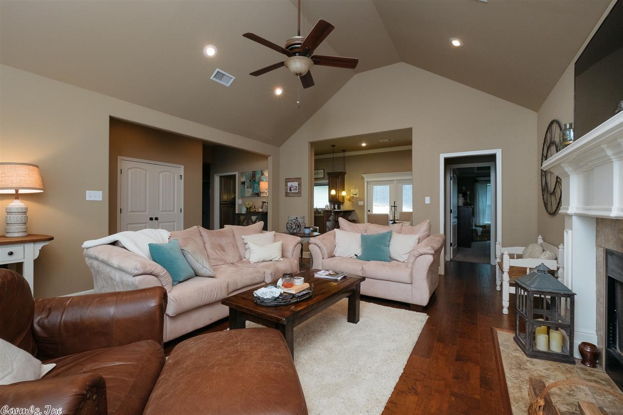 2401 Hickory Dr, Bryant, AR 72019 photo 9