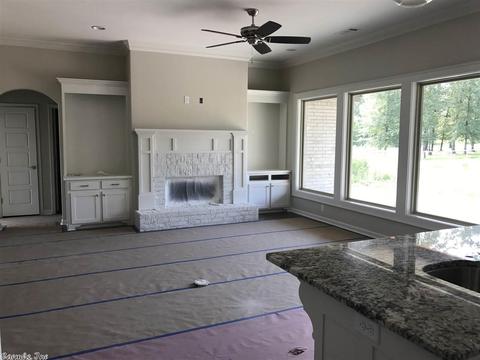 1707 Vine Maple Dr, Benton, AR 72019 photo 2