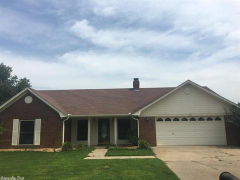 1910 Arrowhead Ln, Conway, AR 72032 photo 1