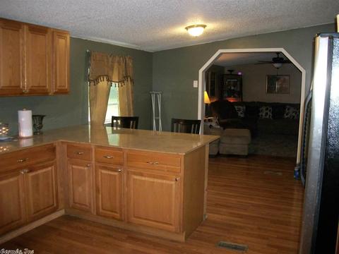 1545 Sandy Dr, Mabelvale, AR 72103 photo 9