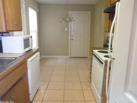 1119 Cherry Ln, Benton, AR 72015 photo 9